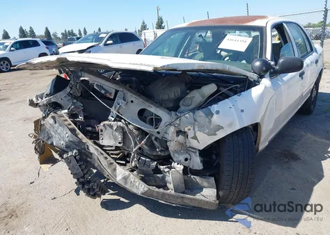 2006 Ford Crown Victoria Police/Police Interceptor из США, поврежденный, VIN 2FAFP71W46X157144